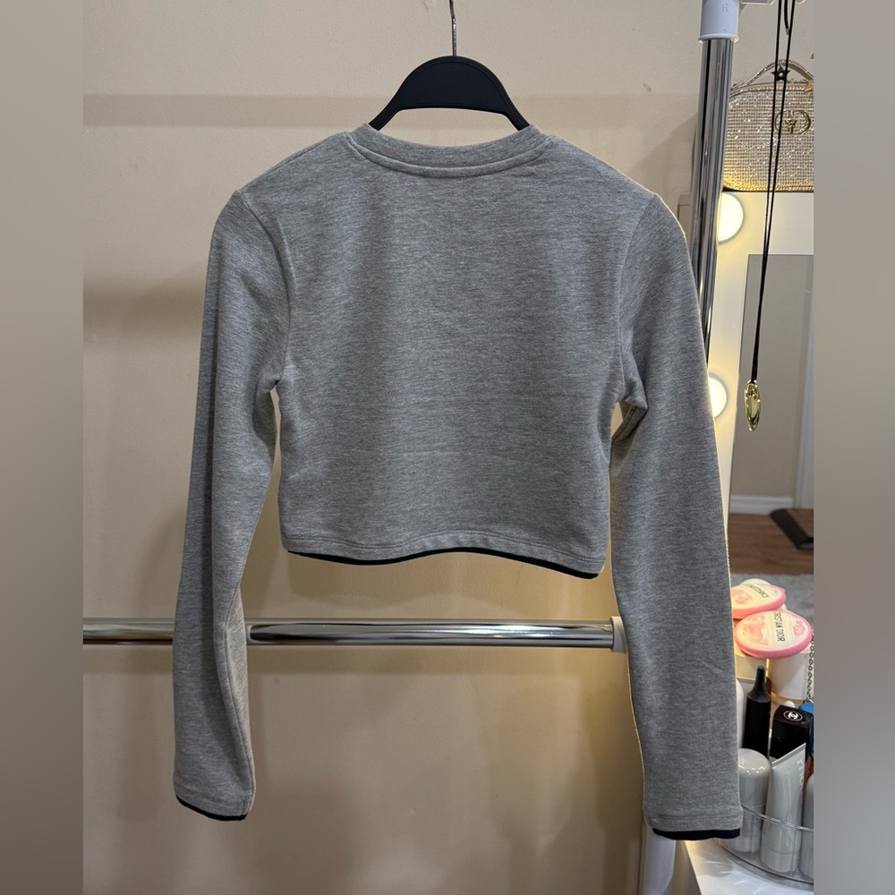 ZARA Grey Cropped Long Sleeve Top Size M - Picture 2 of 4